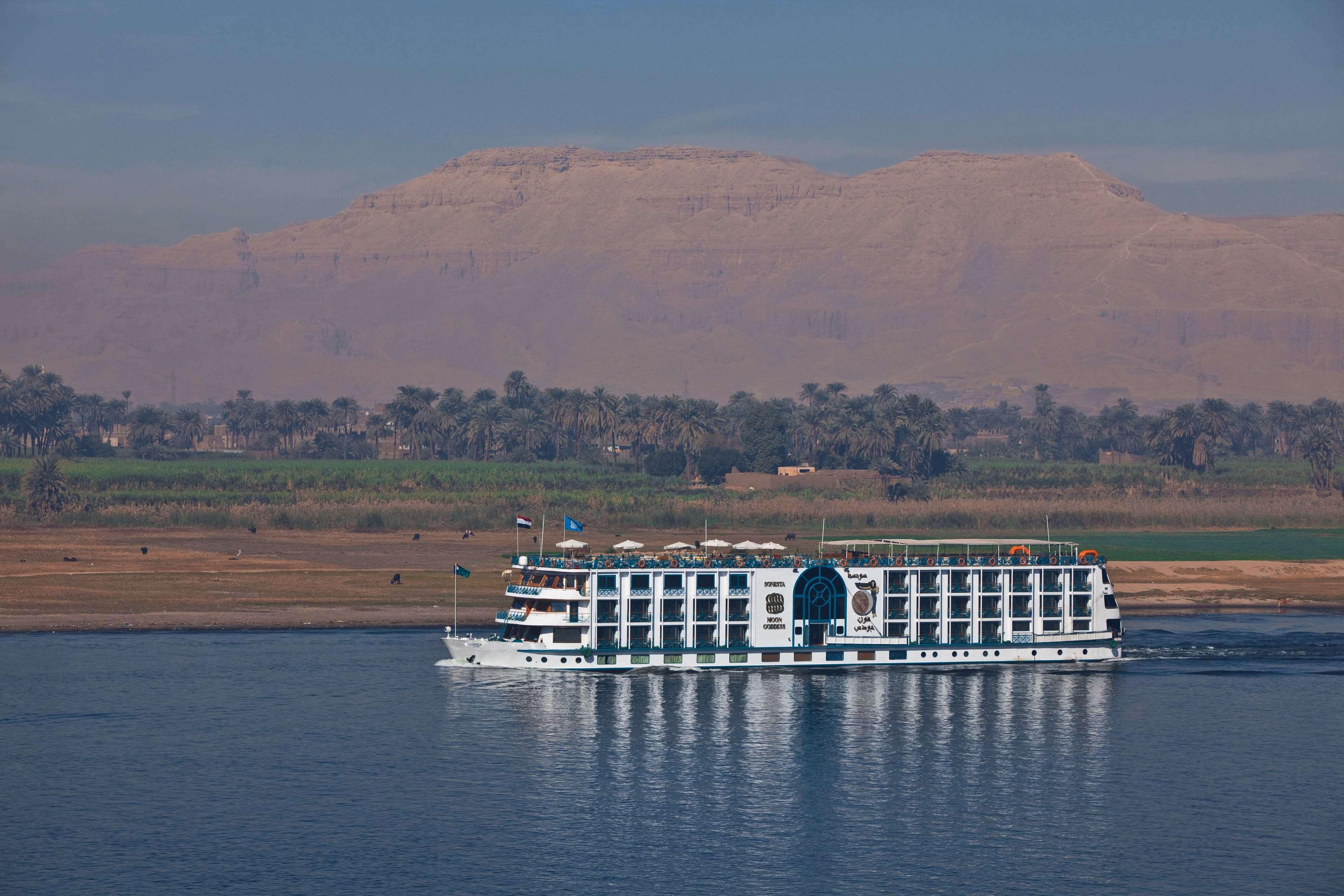 Sonesta Hotel Tower & Casino Cairo Exterior photo